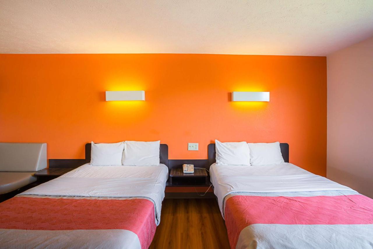 Motel 6 Omaha - Iat West Экстерьер фото